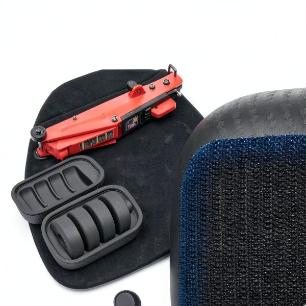 Spigen Lifting Jack Pads for Tesla 3/Y/X/S – 4‑Puck Storage Case-5